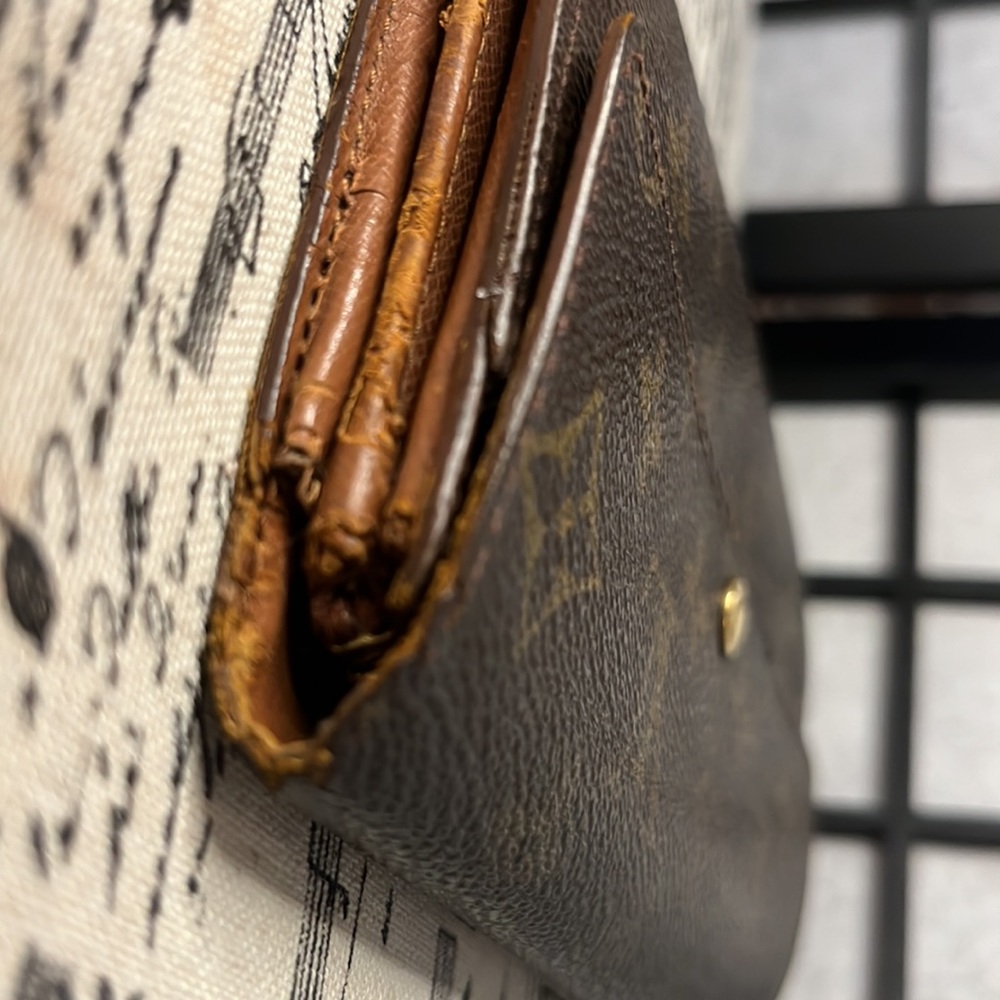 Good Condition! Louis Vuitton Wallet - Picture 11 of 12